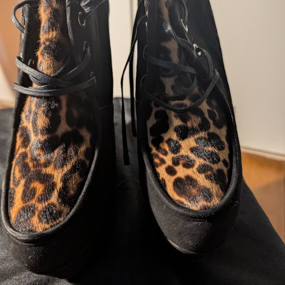 Stuart Weitzman black suede wedge booties with leopard print size 11BlackMult - Picture 2 of 8